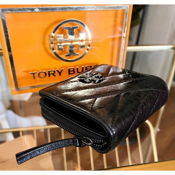 Tory Burch Black KIRA Quilted Leather Wallet With Zipper Closure & Logo Design - Picture 6 of 9